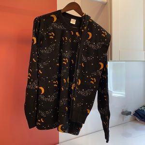 Hannah Anderson men’s size large Halloween PJs